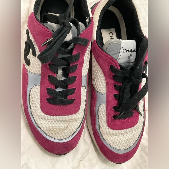 Chanel Mesh Suede Calfskin Womens CC Sneakers 38 White Dark Pink Grey - Picture 8 of 12